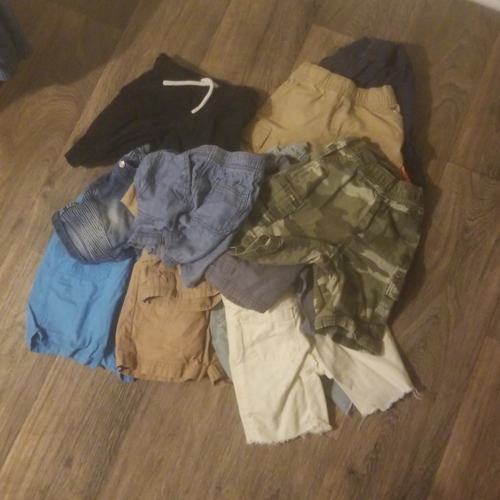 15 Assorted shorts lot